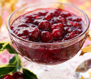 cooked cranberry sauce 