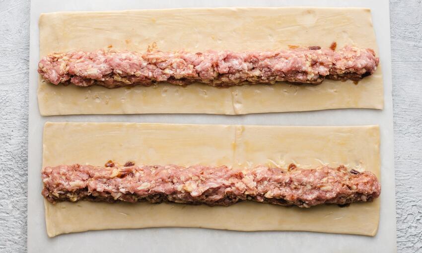 sausage meat on pastry