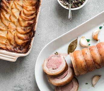 lamb roast and trimmings cooked 