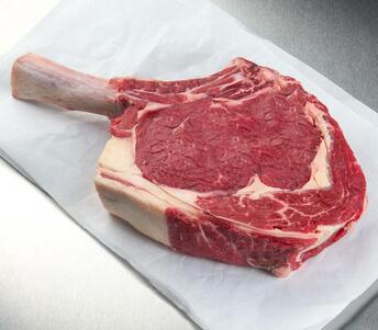 tomahawk steak 
