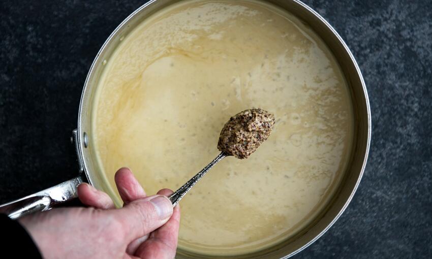 cooking mustard sauce